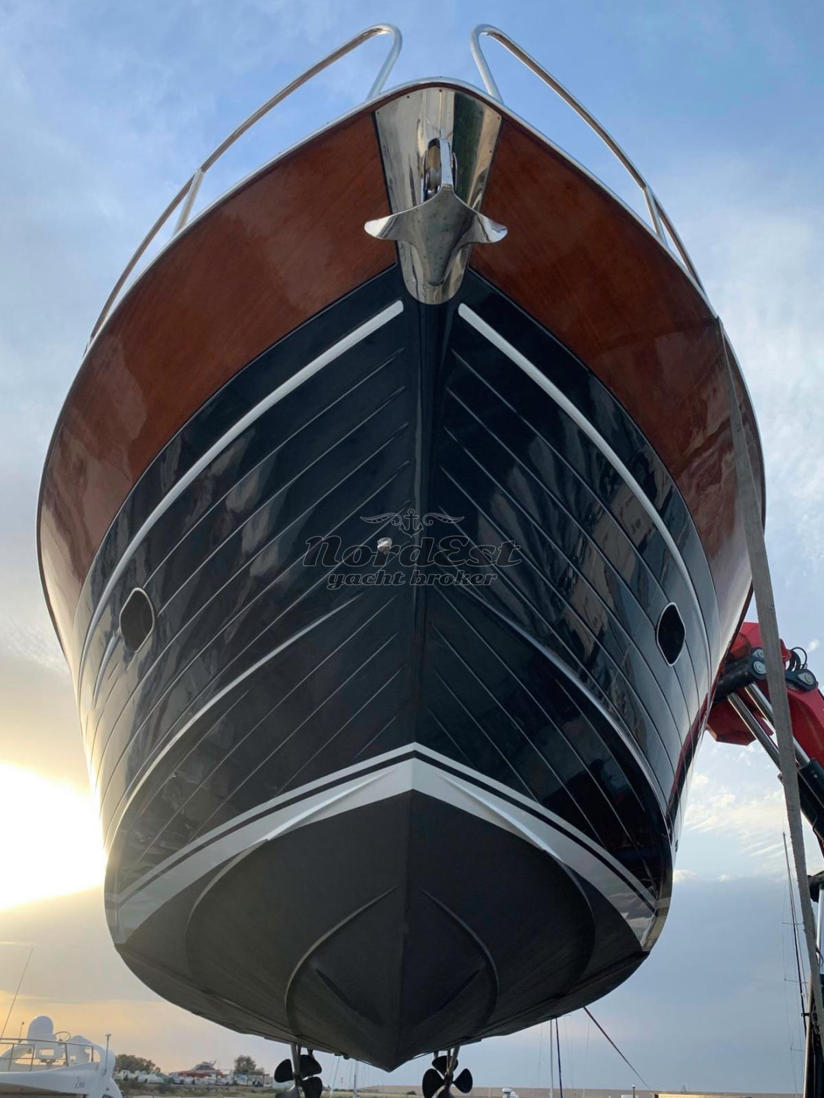 apreamare Aprea 12 cabin