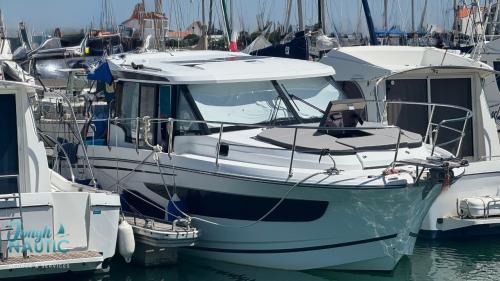 Jeanneau merry fisher 10.95