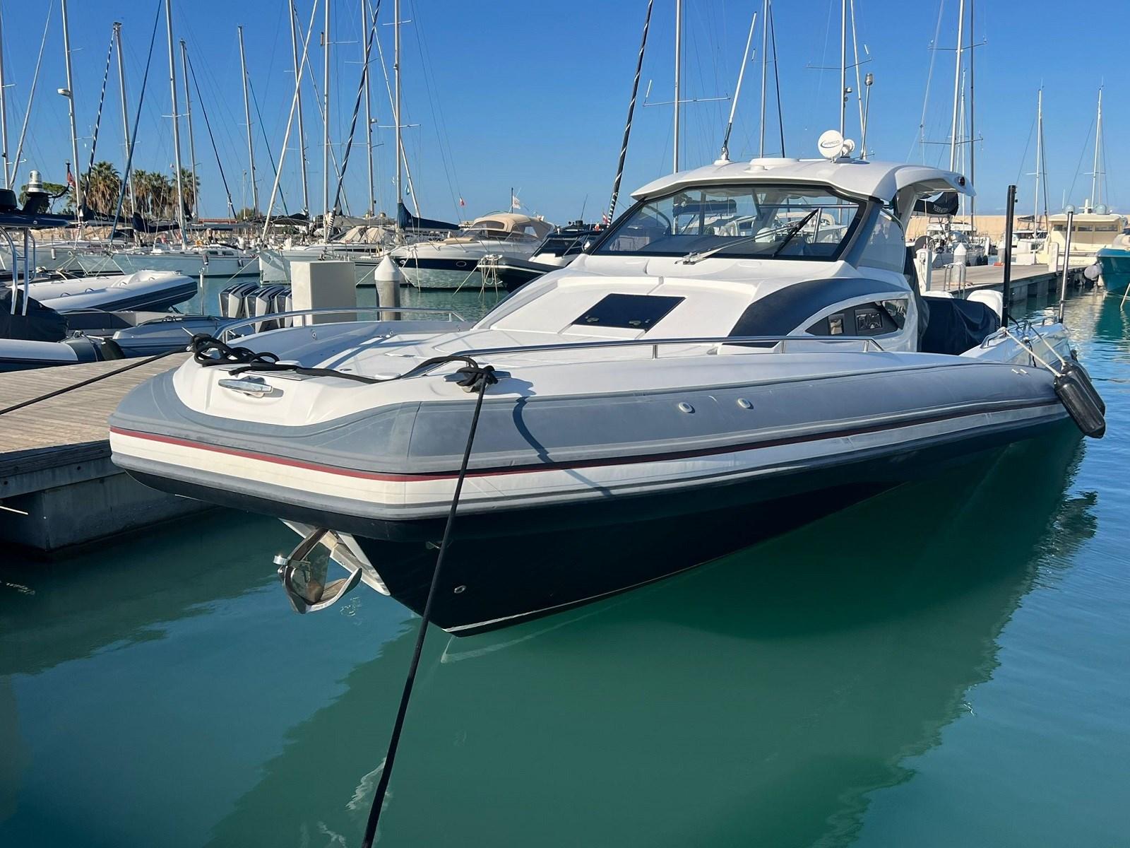 explosion marine X 44