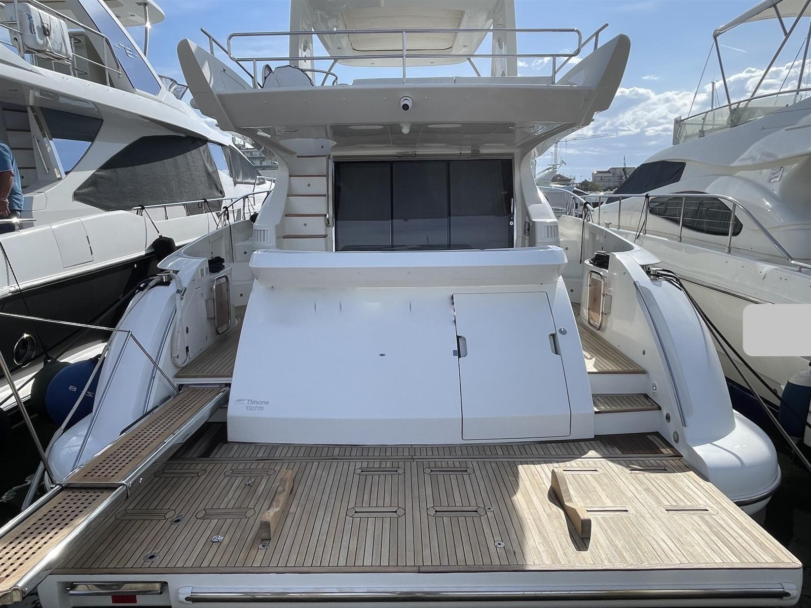 azimut 64 flybridge