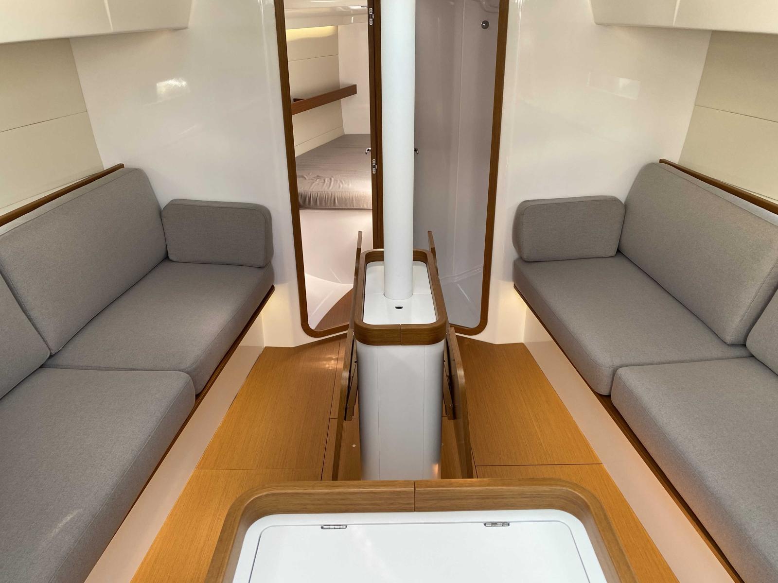 beneteau First 36