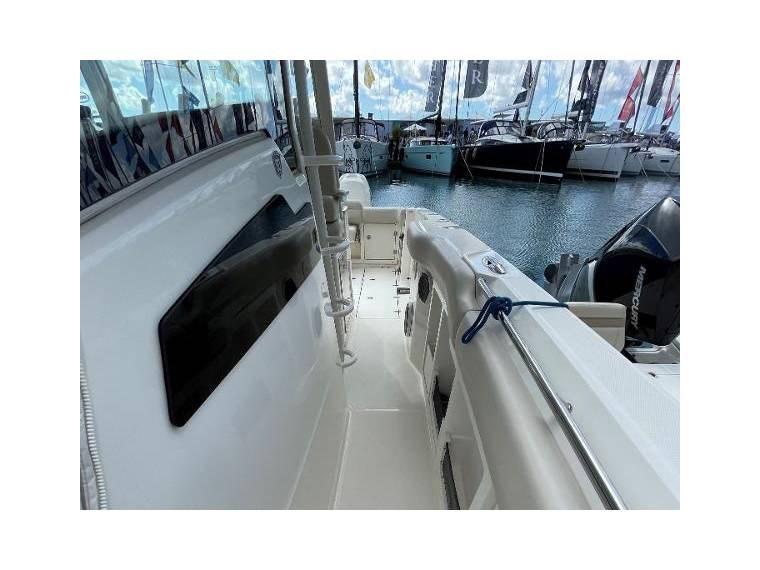 boston whaler 380 outrage