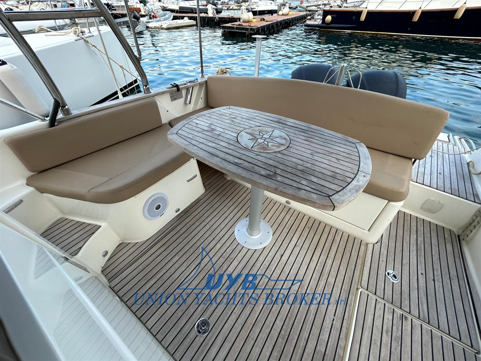 jeanneau Cap camarat 8.5 wa