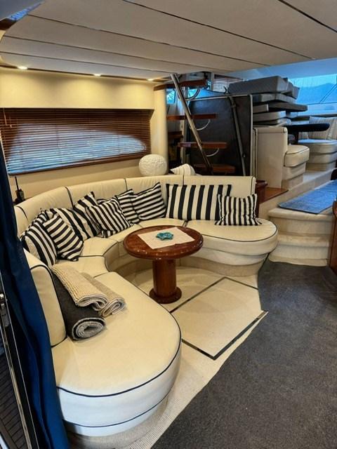 fairline Squadron 55