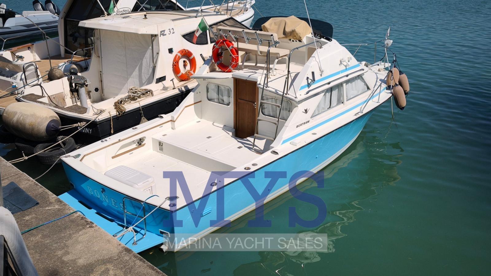 bertram yacht 28 fly