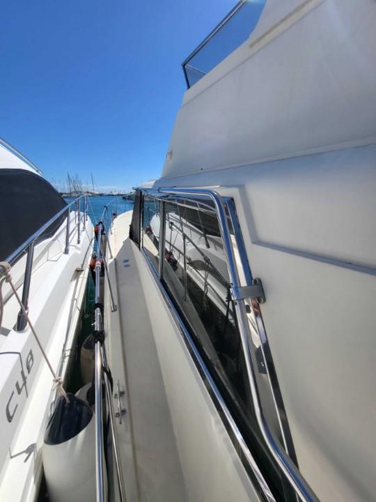 hatteras yacht Hatteras 46