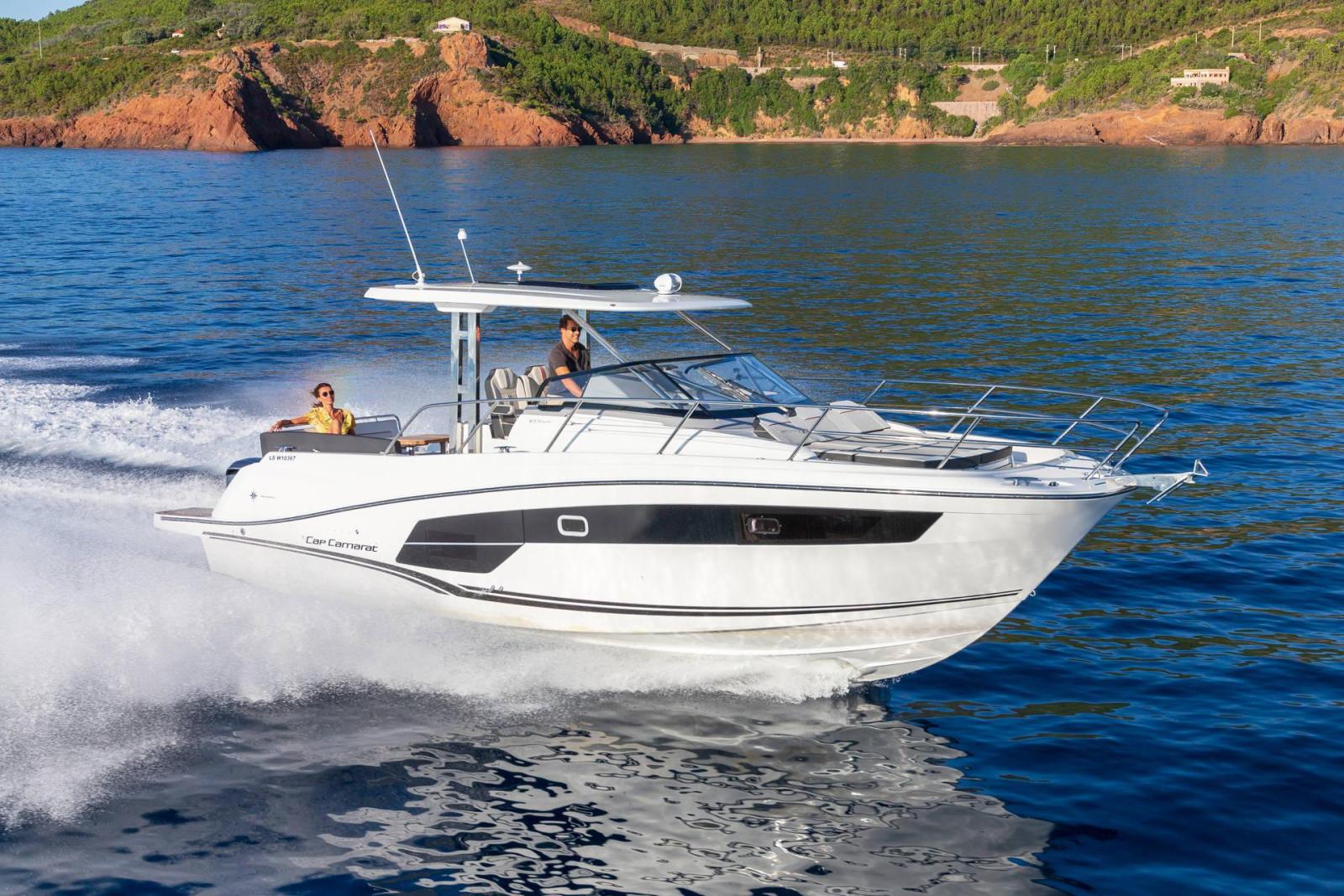 jeanneau Cap camart 10.5 wa
