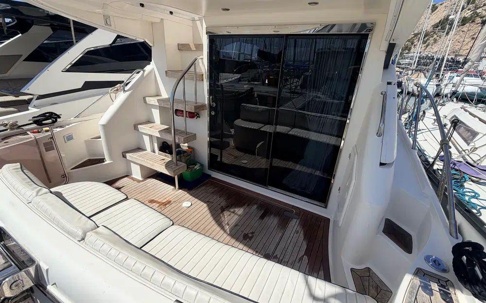fairline Phantom 40