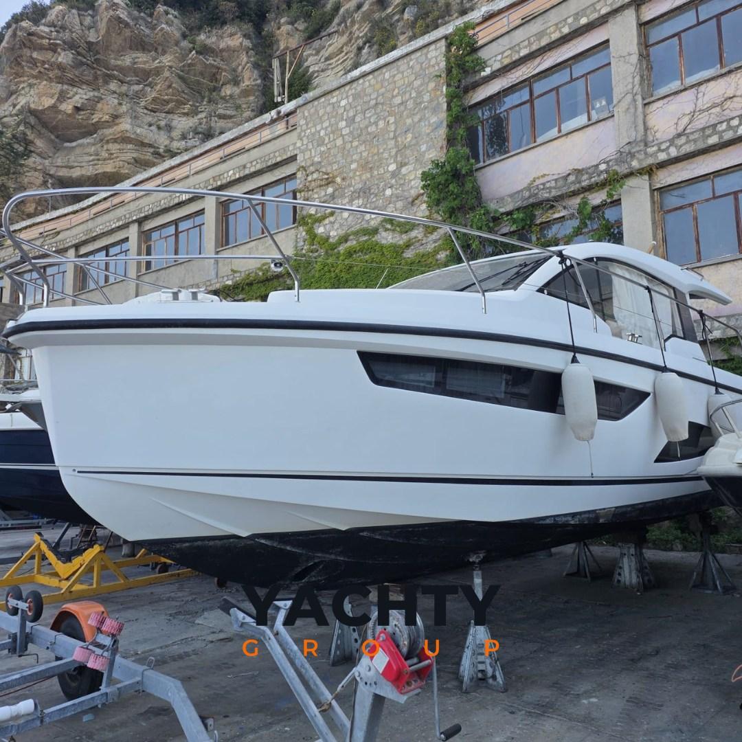 sealine C330