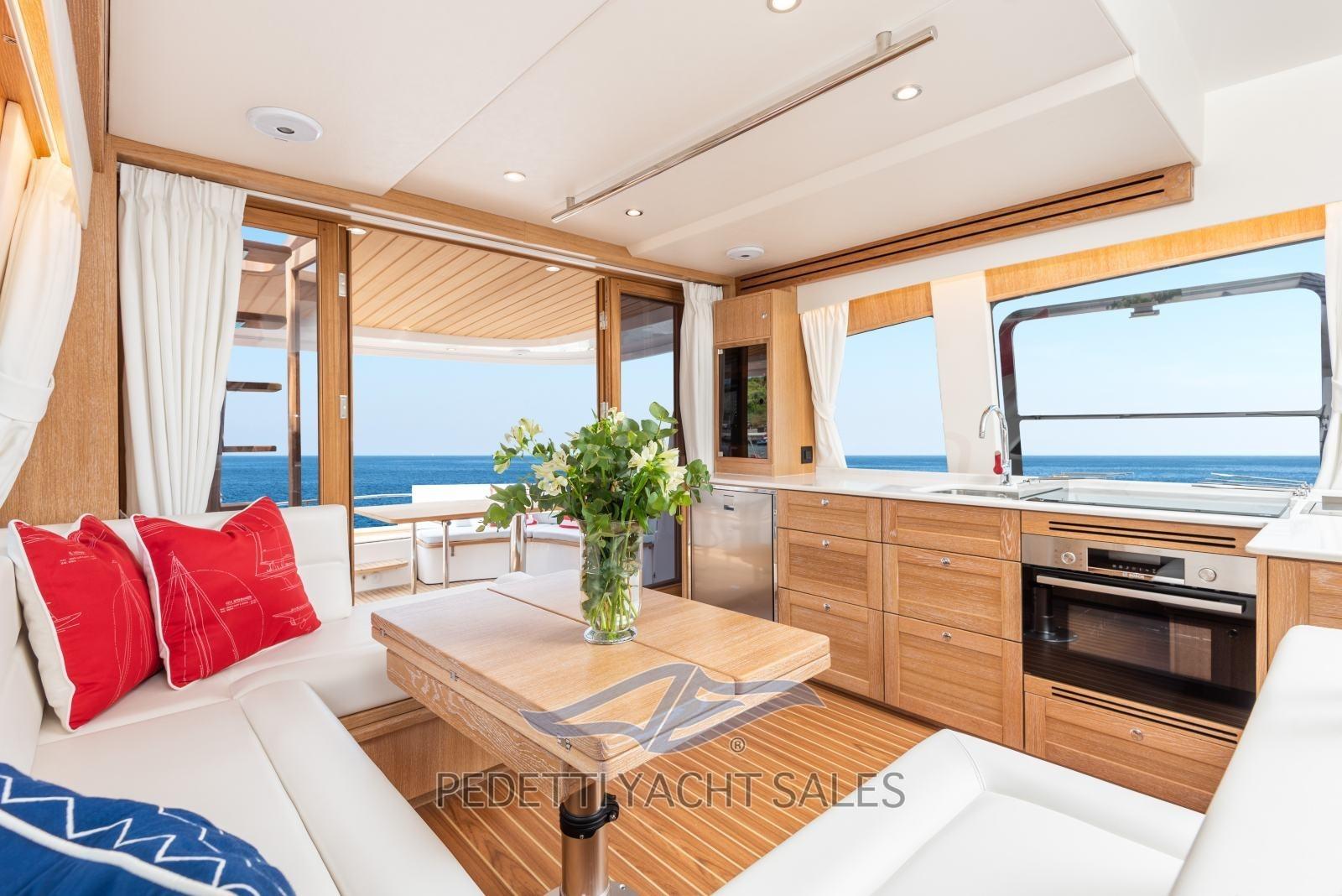 sasga yachts Menorquin 54 fly