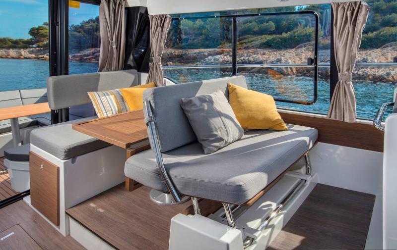 jeanneau Merry fisher 1095 fly