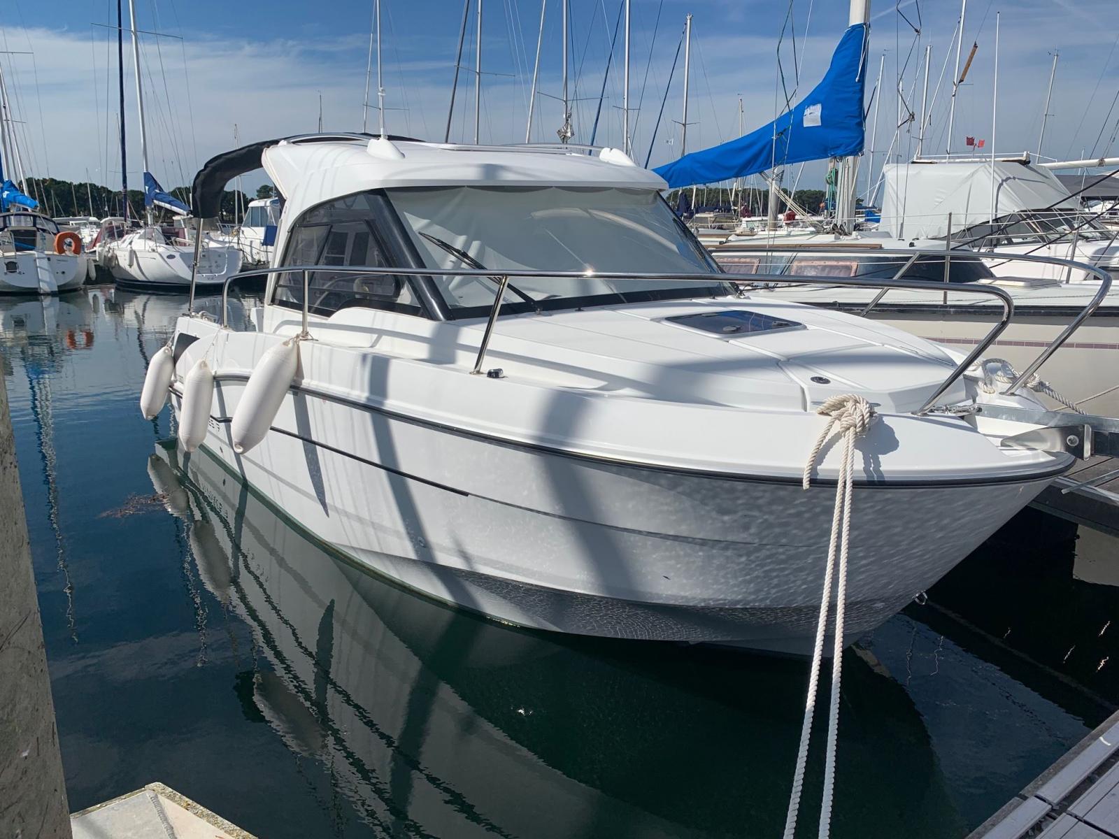 beneteau Antares 7 ob