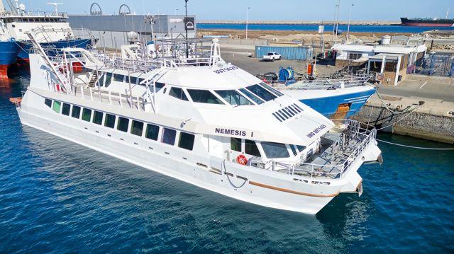 cantieri navali vittoria Catamaran passager boat club