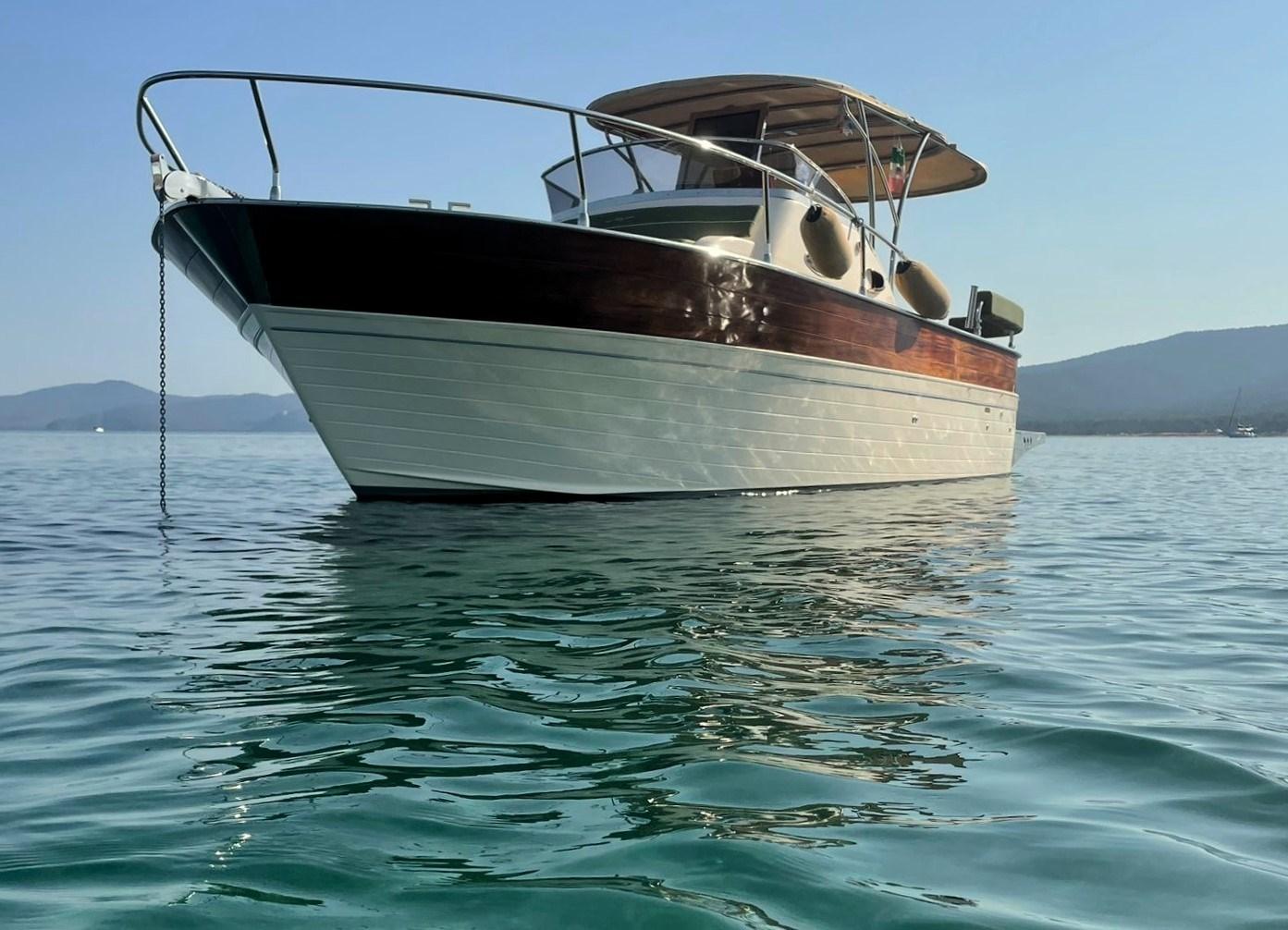 cantieri tirrenia Viveur 28 cabin