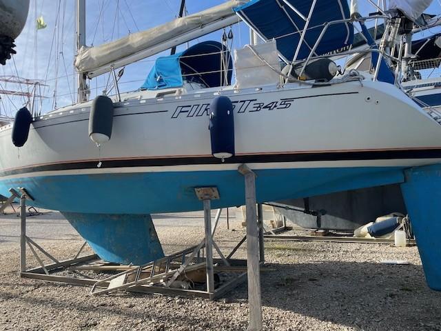 beneteau FIRST 345