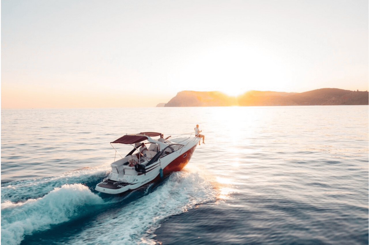 The Best Yachts for Family Cruises