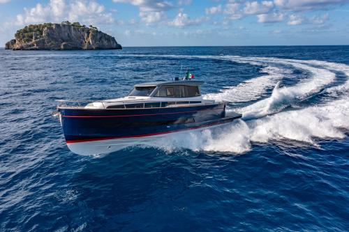 Apreamare gozzo 48 cabin