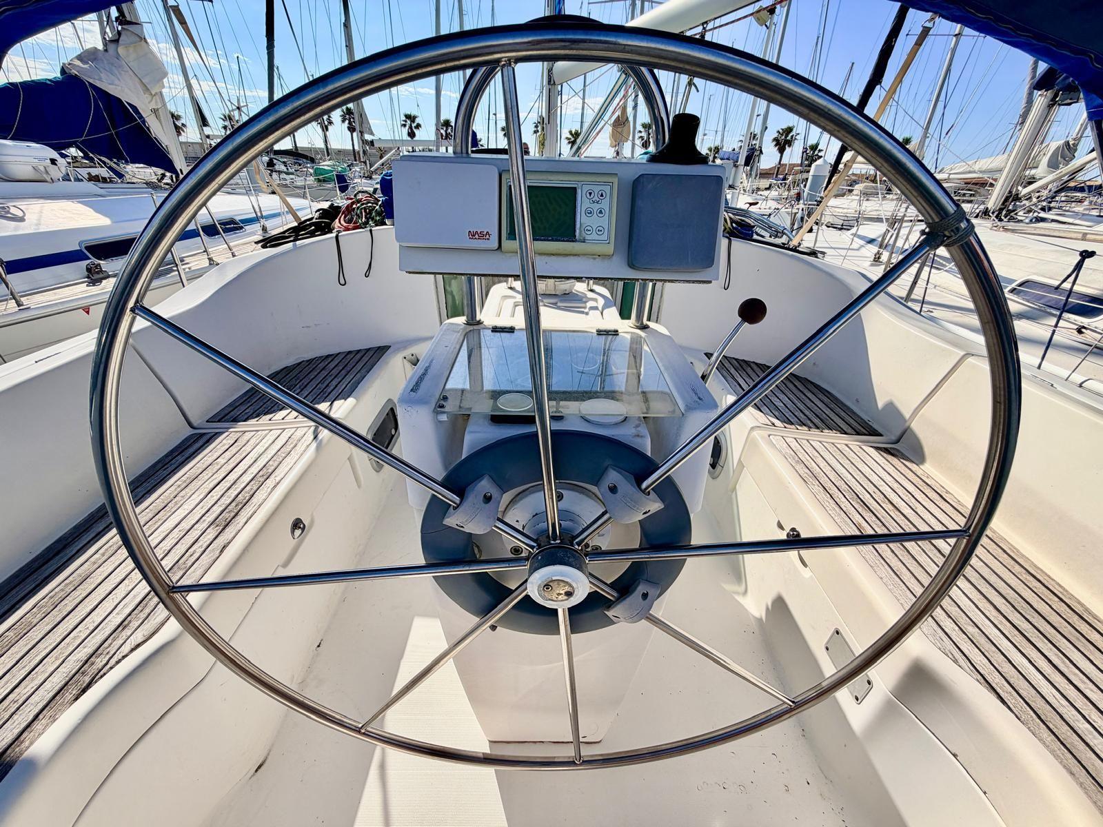benetau Oceanis 351